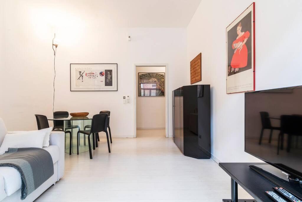 Anita Flexyrent Apt In Brera District A.C. Wifi 밀라노 외부 사진