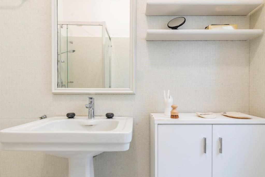 Anita Flexyrent Apt In Brera District A.C. Wifi 밀라노 외부 사진
